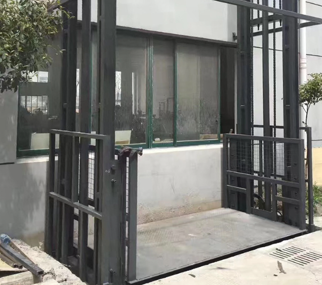 文山导轨式施工升降机助力民生工程提速增效