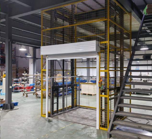 文山食品厂物料提升